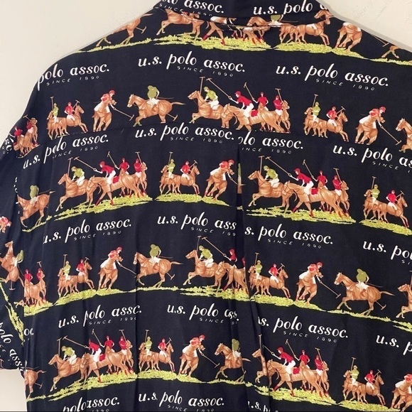 US polo men’s button shirt with great design size XL - Picture 10 of 10